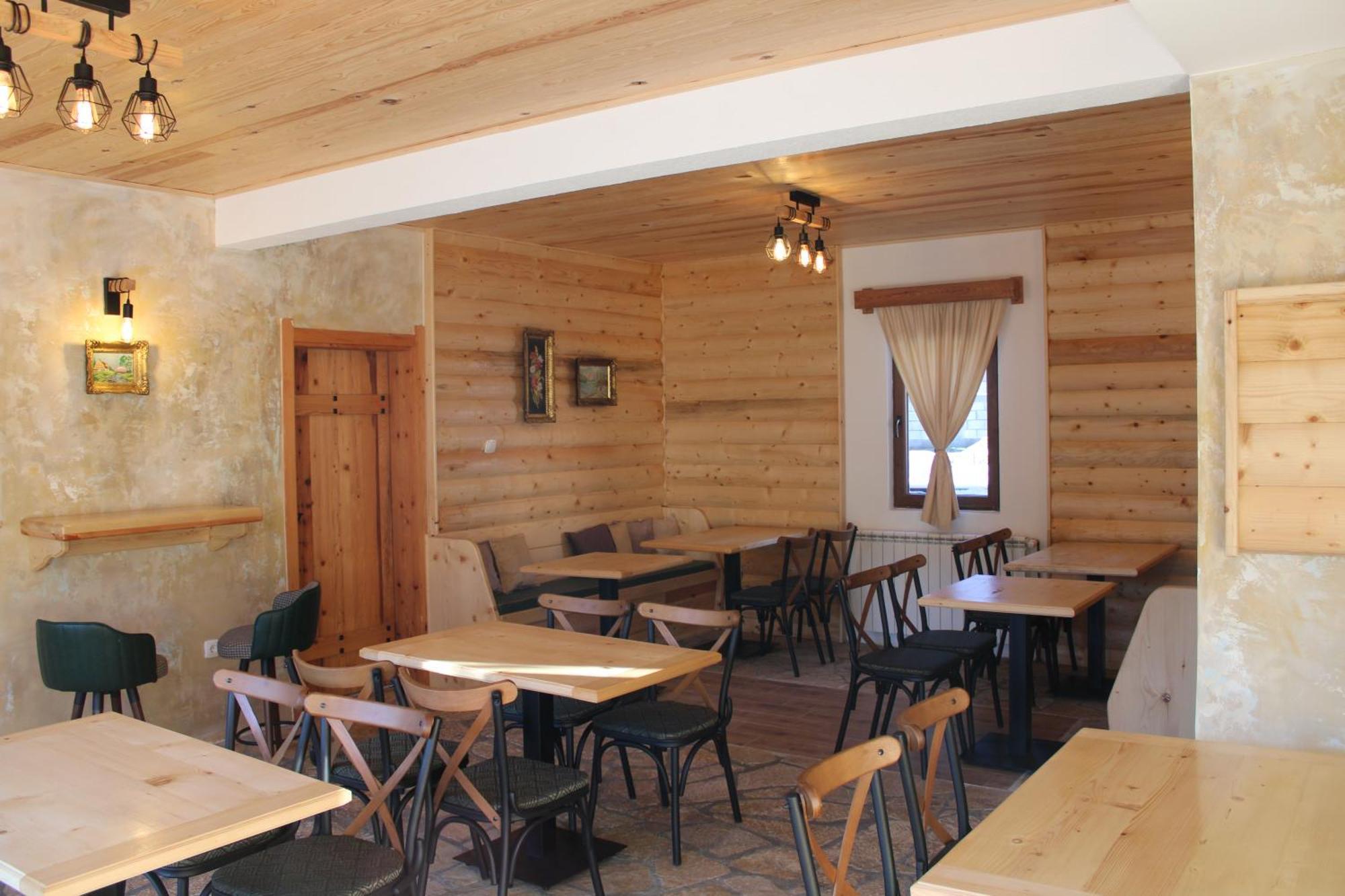 Villa Pahulja Rooms 科拉欣 外观 照片