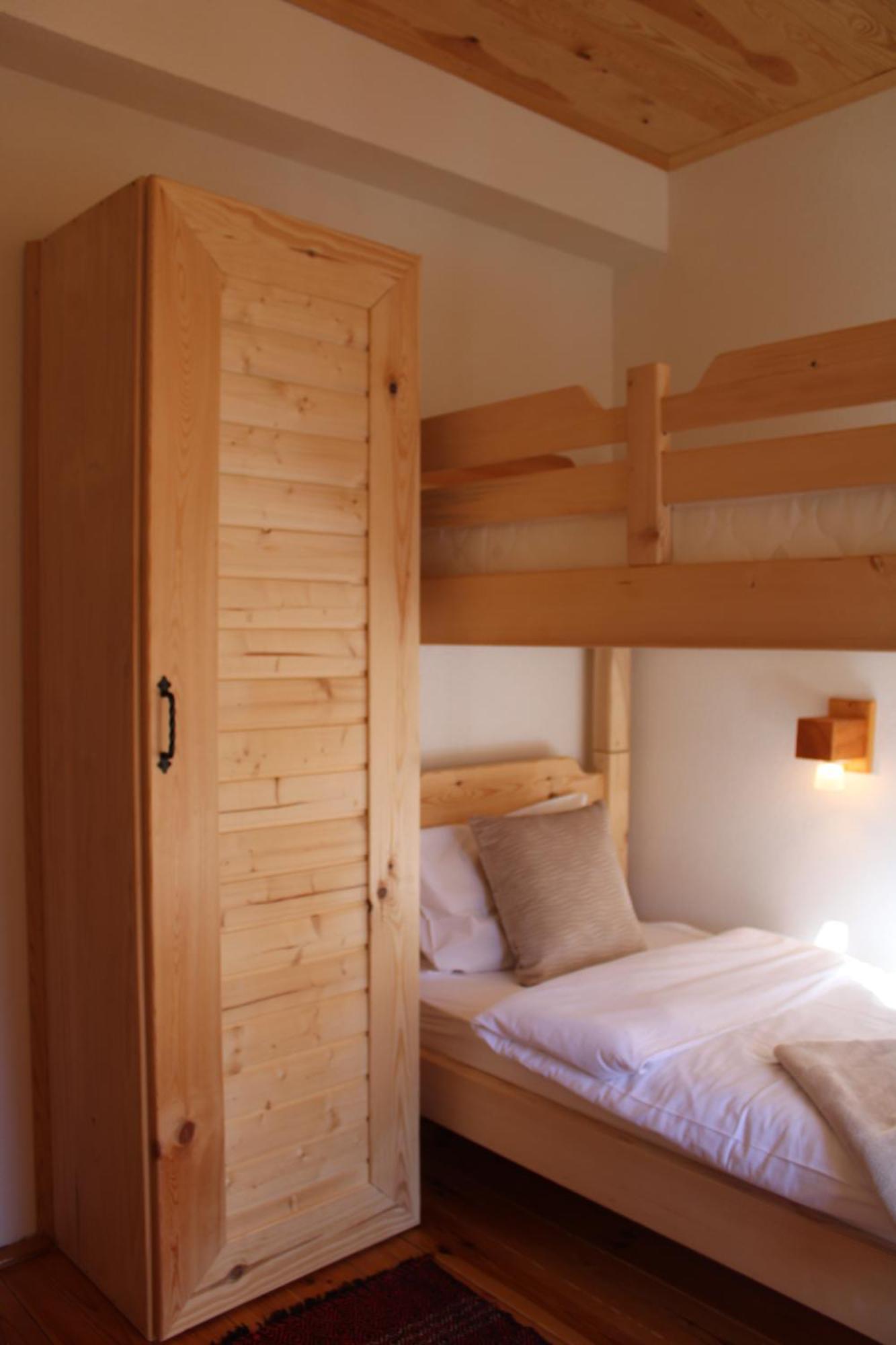 Villa Pahulja Rooms 科拉欣 外观 照片