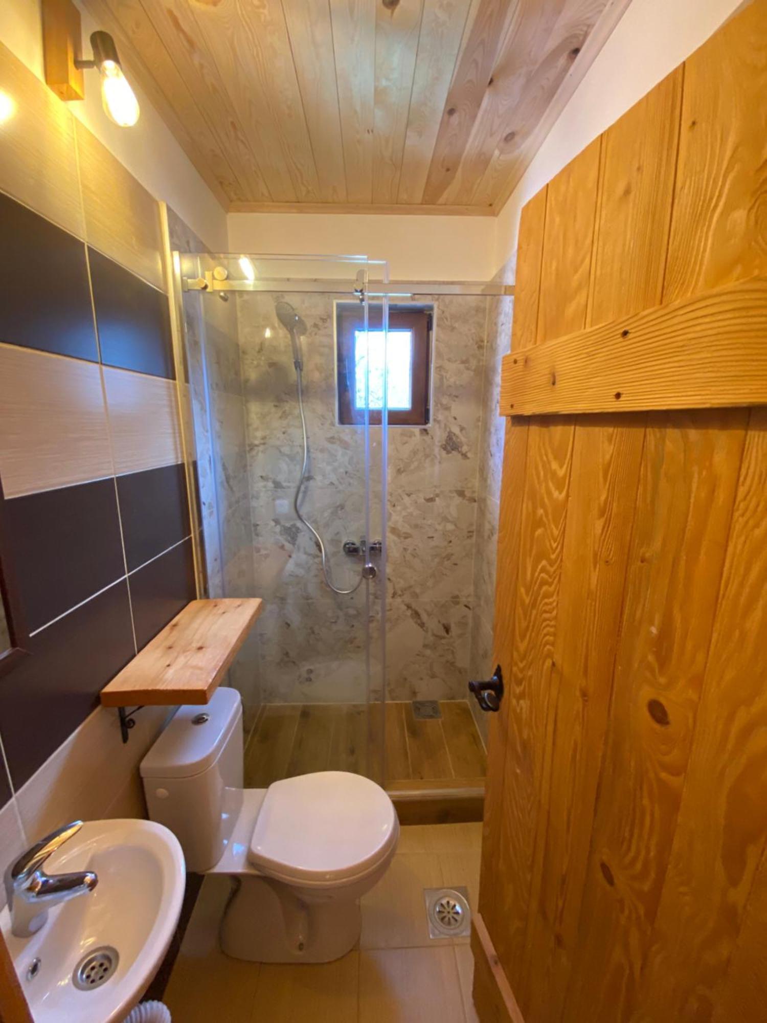 Villa Pahulja Rooms 科拉欣 外观 照片
