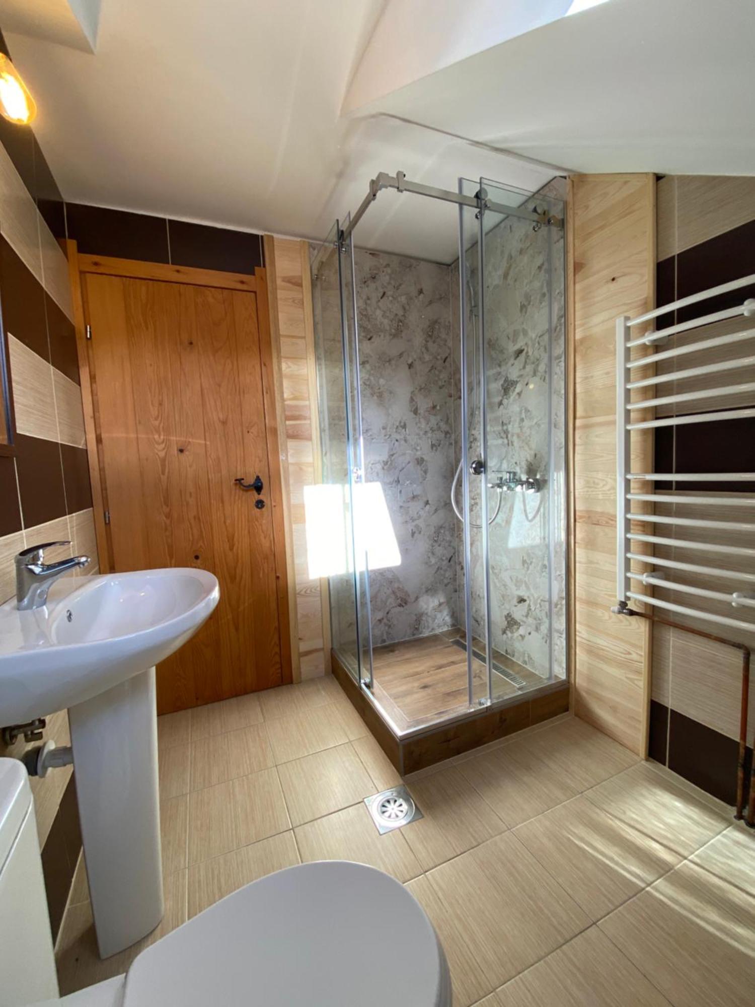 Villa Pahulja Rooms 科拉欣 外观 照片